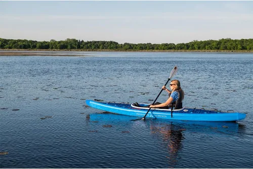 Vista 5 de Advanced Elements - Kayak inflable AirVolution™, con bolsa de ruedas y bomba