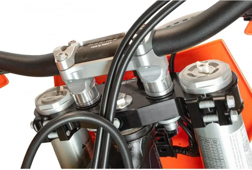 Vista 2 de Enduro Engineering Kit de montaje elevador manillar 5 a 0.787 in para KTM Husqvarna Dirt Bokes 23-1023