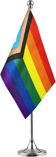 Vista 6 de GentleGirl. Bandera de mesa de arcoíris bisexual de EE. UU., decoración de oficina con tema LGBT