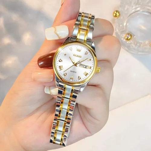 Vista 4 de OLEVS Reloj dorado para mujer con fecha de día de acero inoxidable, impermeable, de cara pequeña, de cuarzo, analógico, de moda, dorado, negro
