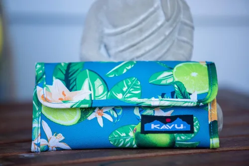 Vista 35 de KAVU Mondo Spender - Organizador de viaje con cartera triple