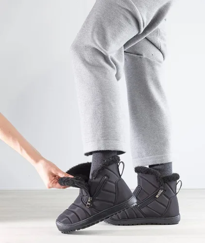Vista 6 de Silvert's Adaptive Clothing & Footwear Botas de invierno extra anchas con doble cremallera para mujer