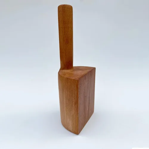 Vista 5 de MakeMake Herramientas Mazo de arcilla de madera hecho a mano 20oz Mazo de cerámica Mazo de cerámica