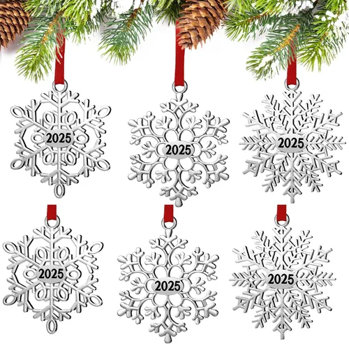 Vista 7 de Hotop 12 piezas Adorno de Navidad de copo de nieve de metal 2025 para árbol de Navidad, adornos colgantes de Navidad para árbol de Navidad, adornos