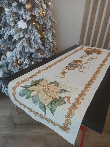 Vista 4 de Camino de mesa de Navidad de flor de pascua, tapiz de tela de lúrex dorado, rectangular, patrón antiguo, decoración de mesa (18 x 55 pulgadas)