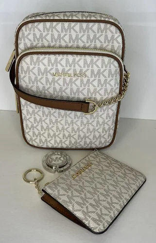 Vista 2 de Michael Kors Jet Set Travel Signature Bolsa mediana de PVC para vuelo
