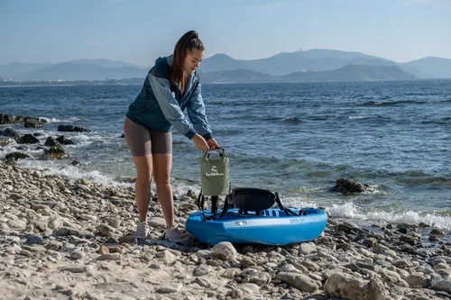 Vista 3 de EARTH&RIVER Mochila seca impermeable de alta calidad, extra gruesa, protección para todas las actividades acuáticas y campamentos, bolsa seca ligera