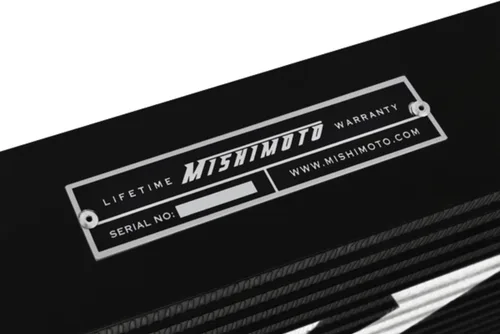 Vista 4 de Mishimoto Intercooler Universal G-Line, Negro 24.5 in. x 11.75 in. x 3 in.