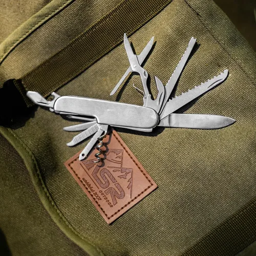 Vista 4 de Cuchillo de bolsillo EDC multiherramienta de acero inoxidable con bolsa de transporte