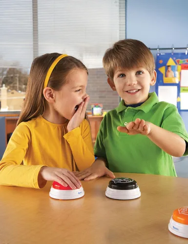 Vista 3 de Learning Resources, timbres de establo