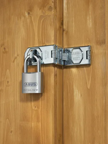 Vista 2 de ABUS 80TI/40 Titalium™ Candado de aleación de aluminio con llave diferente Grillete largo de acero Nano Protect (1-1/2")