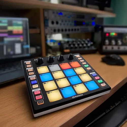 Vista 3 de PreSonus ATOM Production & Performance Midi Pad Controller con Studio One Artist y software de grabación Ableton Live Lite