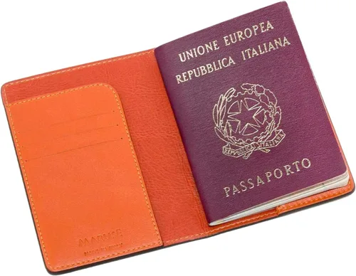 Vista 2 de Funda de pasaporte billetera de pielHecho En Italia