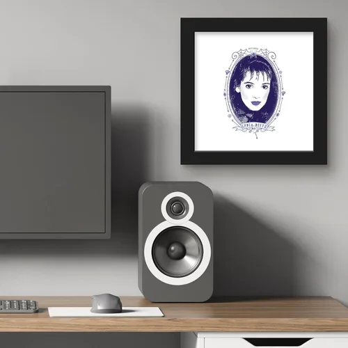 Vista 5 de Trends International Gallery Pops Beetlejuice - Póster de pared con retrato Lydia Deetz, 12.00 x 12.00 pulgadas, versión de marco negro