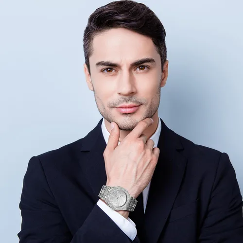 Vista 2 de JewelryWe Reloj de cuarzo de aleación de tono dorado para hombre, elegante con diamantes de imitación, para negocios, casual, para el día de San