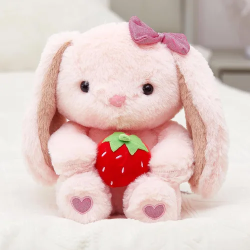 Vista 4 de Conejo de Fresa de Peluche con Orejas Caídas, Animales de Peluche Rosa Esponjosos con Fresa, Juguete Blando para Regalo para Niños, Niñas y Niños