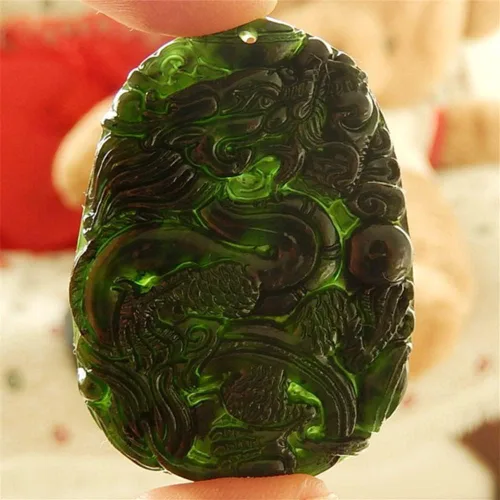 Vista 2 de Yimin Chinese Zodiac Necklace,Hand-Carved Green Jade Womens Green Lucky Jadeite Exquisite Craftsmanship Hand Carved Stone Chinese Charm