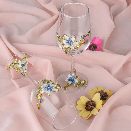 Vista 3 de Simcat Copa de Vino Pintada a Mano de Esmalte Floral Transparente Refinada, Pie para Cabernet, Regalos (Caja de regalo doble azul, 2 Cajas de regalo)