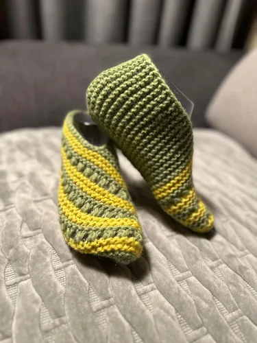 Vista 2 de Womens Handmade 100% Wool Knitted Slipper Socks (Medium, Yellow Lime)
