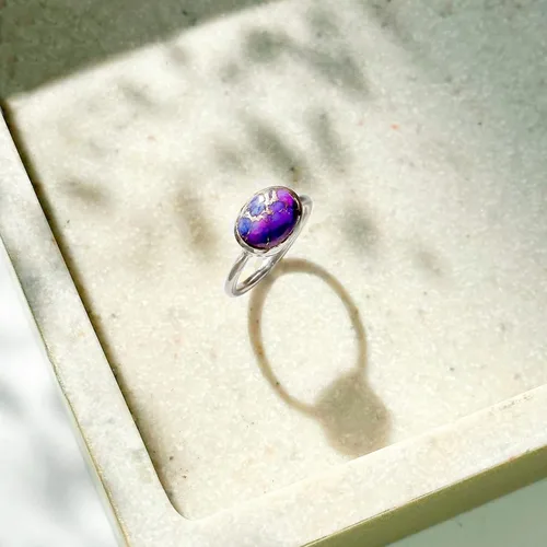 Vista 26 de Oval Birthstone Ring Bezel Set in Vermeil Gold, Sterling Silver, or Rose Gold, Stacking Birthstone Ring [rOMB]