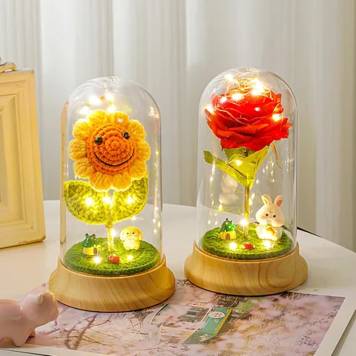 Vista 2 de Regalos de girasol de ganchillo para mujeres, regalos de cumpleaños de flores de sol artificiales para abuela, en cúpula de plástico girasol