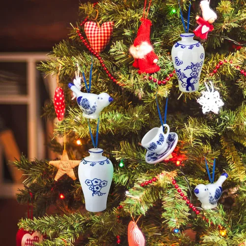 Vista 7 de Funtery Adornos de porcelana azul y blanca de 9 piezas, colgantes colgantes de calabaza de otoño de Chinoiserie, adornos de cerámica para árbol