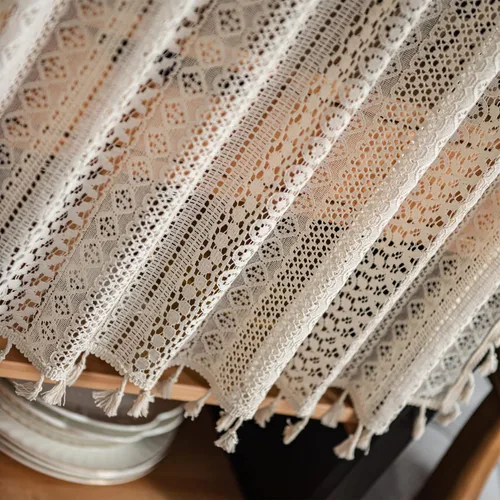 Vista 7 de RYNGHIPY Cenefa de cortina de crochet para ventana de cocina, cortinas de macramé desgastadas con borlas, tratamiento de ventana de encaje