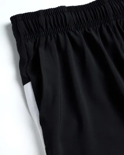 Vista 2 de RBX Pantalones cortos deportivos para niños, pantalones cortos de baloncesto con bolsillos, pantalones cortos de gimnasio para niños (8-16)