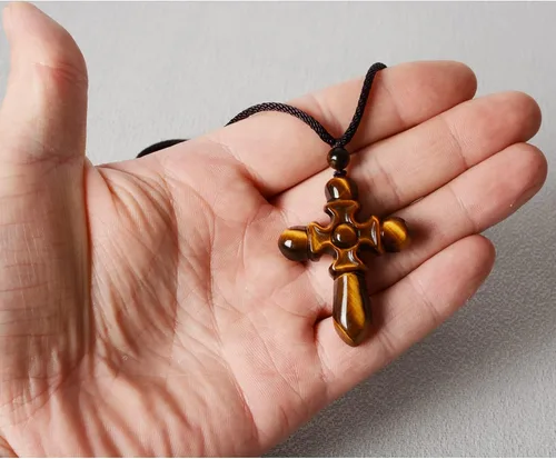 Vista 4 de QIANXU Collares de cruz de cristal de ojo de tigre para mujeres y hombres, amuleto de protección de Jesús, collar con colgante de joyería curativa