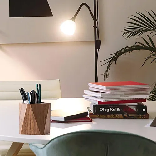 Vista 2 de Sokelinn-six Portalápices de madera de nogal, tazas de soporte de lápiz de madera, organizador estacionario de escritura de escritorio, suministros