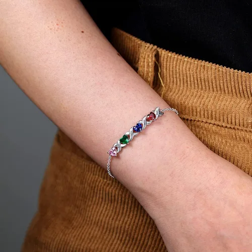 Vista 6 de Ashleymade Pulsera personalizada de eslabones de corazón para mujer, pulseras personalizadas de 2 a 7 nombres con piedras de nacimiento simuladas