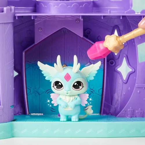 Vista 8 de Magic Mixies Mixlings Magic Castle Playset, juego expansible con varita mágica que revela 5 momentos mágicos, para niños de 5 años en adelante