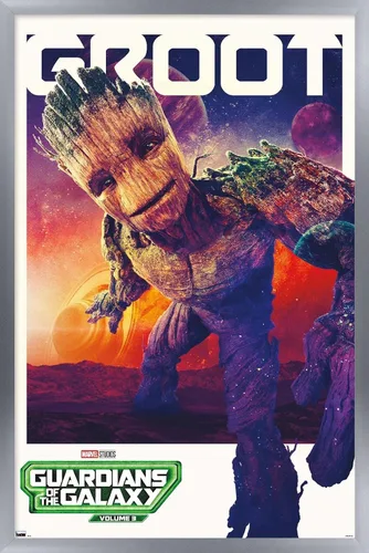 Vista 9 de Trends International Marvel Guardianes de la Galaxia Vol. 3 - Póster de pared Groot One Sheet 22.4L x 14.7W, versión enmarcada de madera de granero