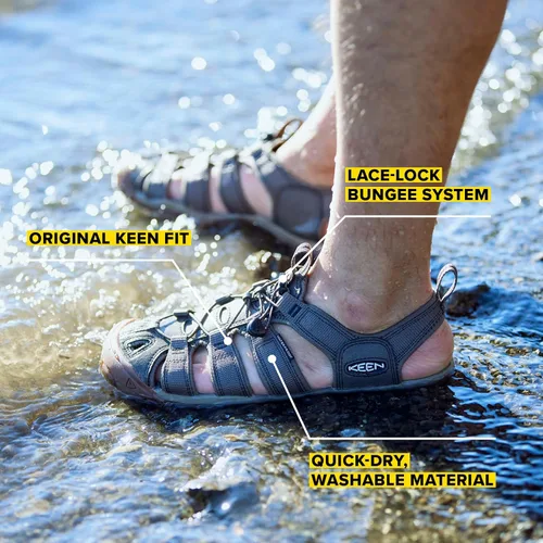 Vista 2 de KEEN Sandalia Clearwater CNX de cuero para hombre