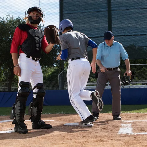 Vista 4 de Champion Sports Save-A-Leg Homeplate