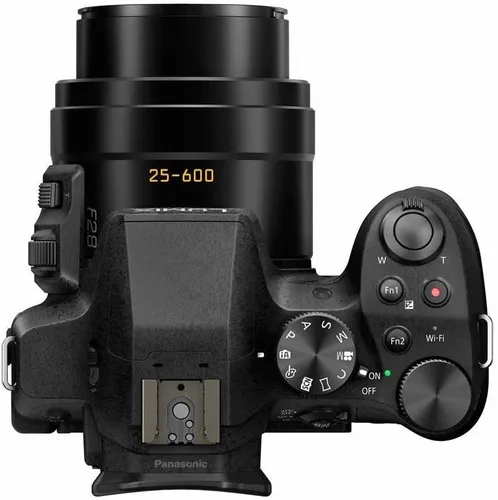 Vista 8 de Panasonic La cámara digital LUMIX FZ300 con zoom largo cuenta con 12.1 megapíxeles, sensor de 1/2.3 pulgadas, video 4K, WiFi, cuerpo de cámara a