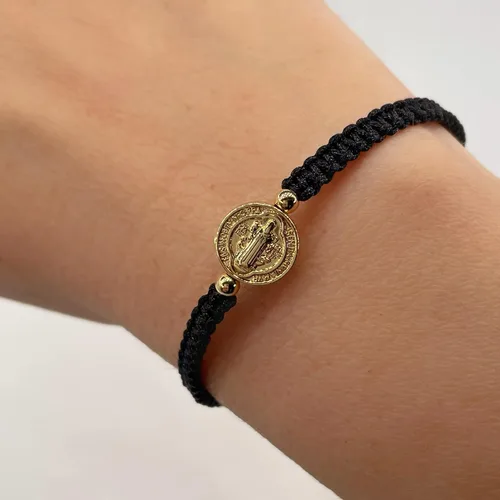 Vista 13 de St. Benedict Medal on Handcrafted Adjustable Red Cord Braided Bracelet - Protection Jewelry for Women