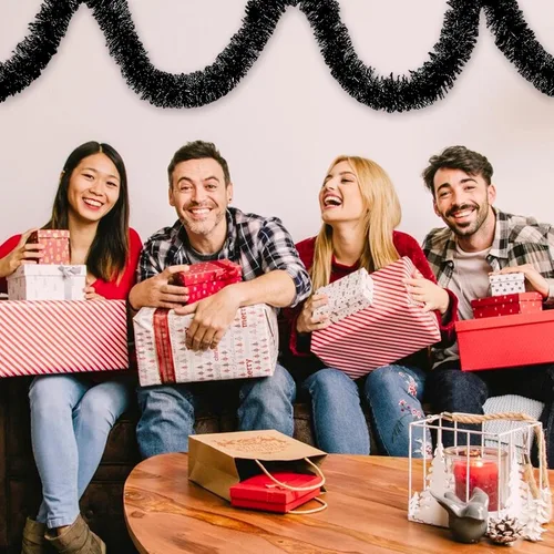Vista 6 de Guirnalda de flecos de papel de aluminio de Navidad de 25 pies, guirnalda metálica con borlas metálicas, flotadores para desfile, techo colgante
