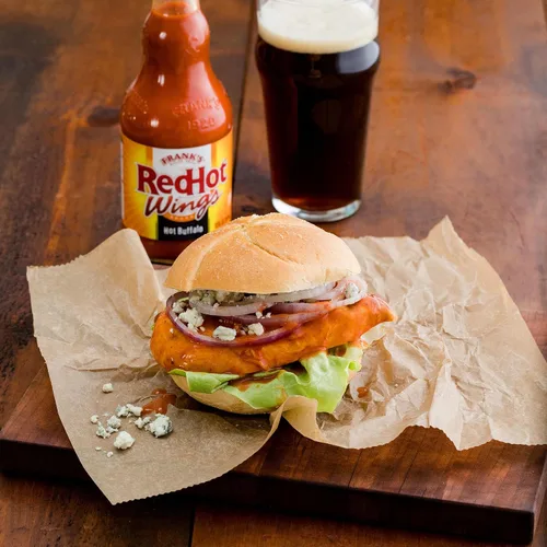 Vista 17 de Frank's RedHot Salsa picante para alitas de búfalo, 12 fl oz