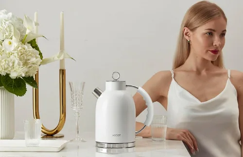Vista 4 de ASCOT Hervidor eléctrico, hervidor de té eléctrico de acero inoxidable, regalos para hombres/mujeres/familia, calentador de té retro de 1.5 L 1500 W