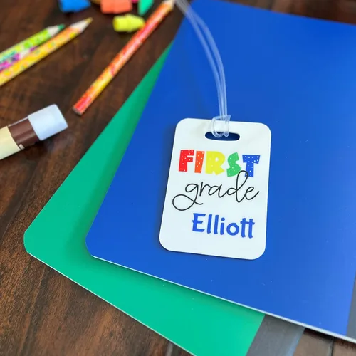Vista 3 de Personalized Backpack Name Tag for Kid - First Day Gift for Boy Girl - Grade Level ID Badge (1st Grade)