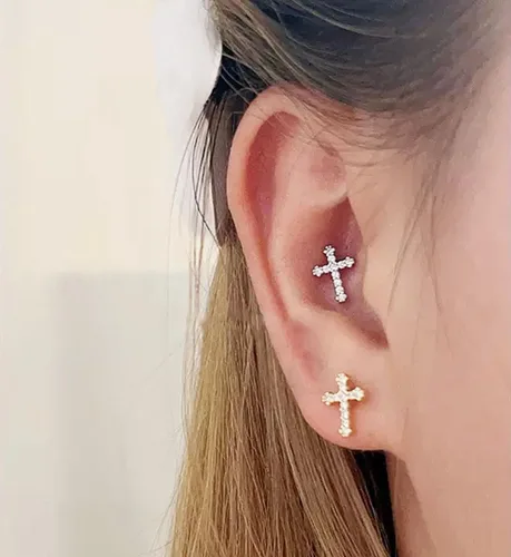 Vista 4 de Aretes tipo dormilona de plata, chapados en oro de 18 quilates, circonita cúbica pequeña, hipoalergénicos, bonitos aretes delicados para hombres