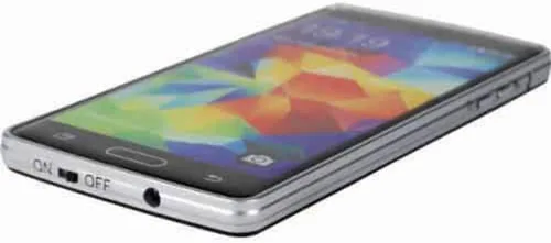Vista 2 de arma paralizante con forma de teléfono celular. 12 millones de voltios.
