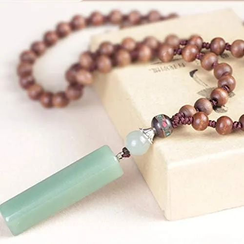 Vista 4 de Bluegoog - Colgante de piedra de jade verde natural para mujer con cordón de madera con cuentas verticales largas para disfraz o joyas