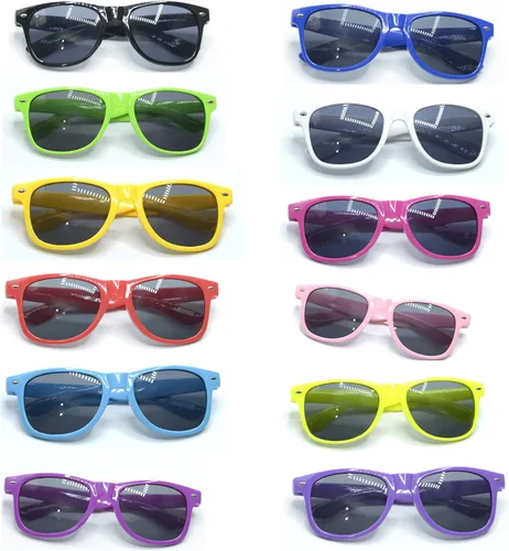 Vista 9 de 100 lentes de sol de boda personalizados a granel para invitados recuerdos de fiesta lentes de sol con logotipo personalizado para mujeres y hombres