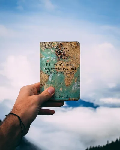 Vista 13 de Wanderlust - Soporte para pasaporte de cuero para mujer