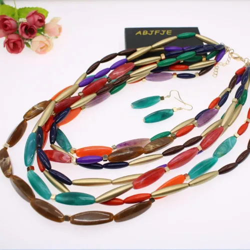 Vista 7 de Juego de gargantilla y aretes de gota de resina de cristal de varias capas para mujer, collar de clavícula, collar de babero y aretes
