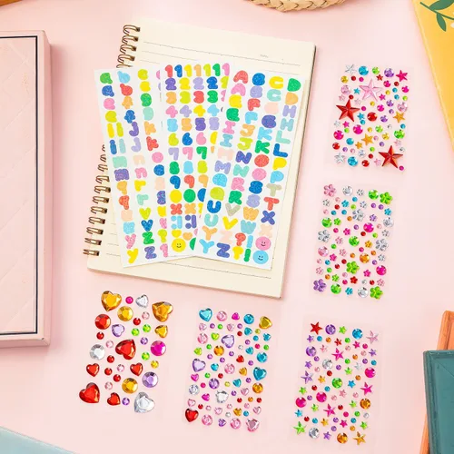 Vista 4 de Coronas de papel doradas, coronas de rey de cumpleaños de bricolaje para decorar, coronas de papel de príncipe y princesa para la clase escolar