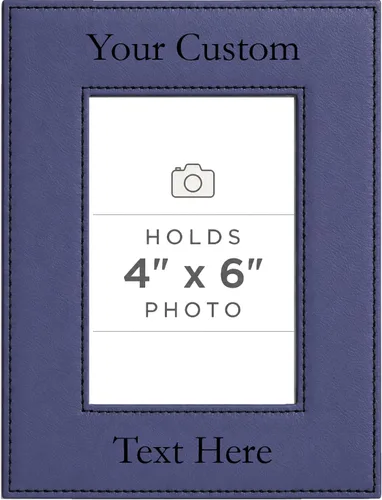 Vista 45 de Marco de fotos de piel sintética de cuero sintético grabado para añadir tu texto personalizado para colgar o en la mesa, marco de fotos familiares