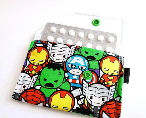 Vista 2 de Birth Control Case Sleeve with Snap Closure and Optional Keychain Clip - Superheroes